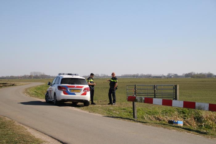 Jerrycans met mogelijk drugsafval aangetroffen