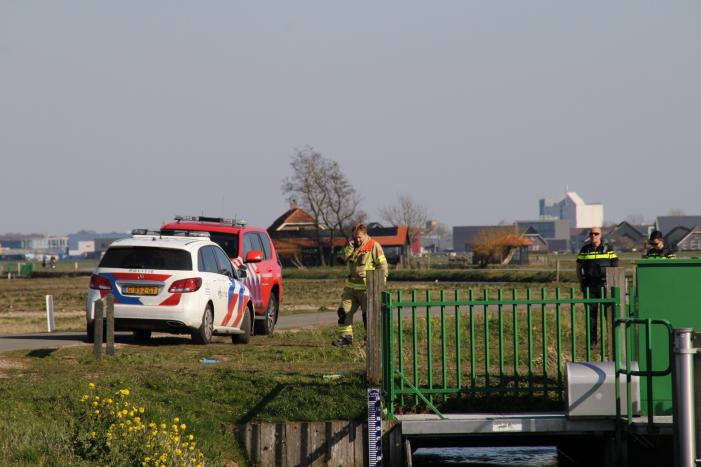 Jerrycans met mogelijk drugsafval aangetroffen