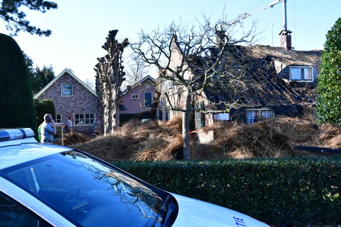 Deel boerderijwoning in vlammen opgegaan