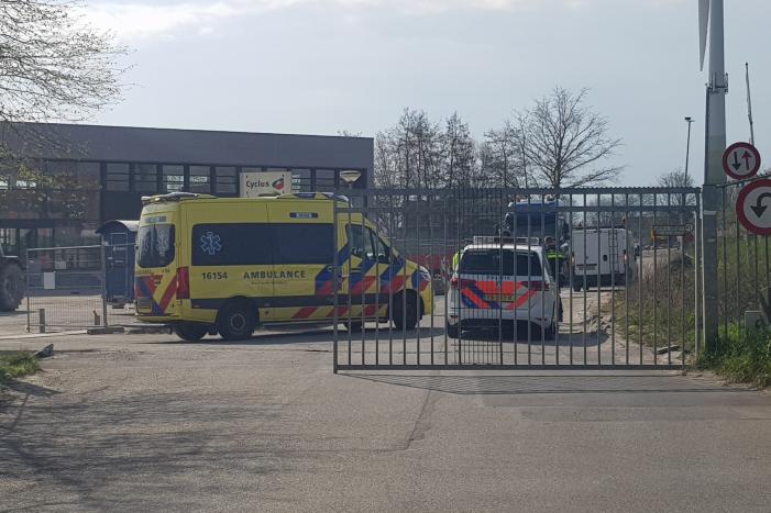 Persoon gewond op afvalbrengstation