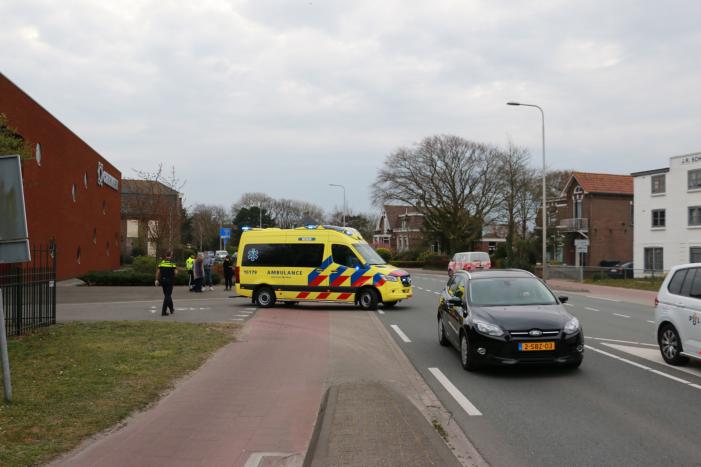 Fietser gewond na aanrijding met auto
