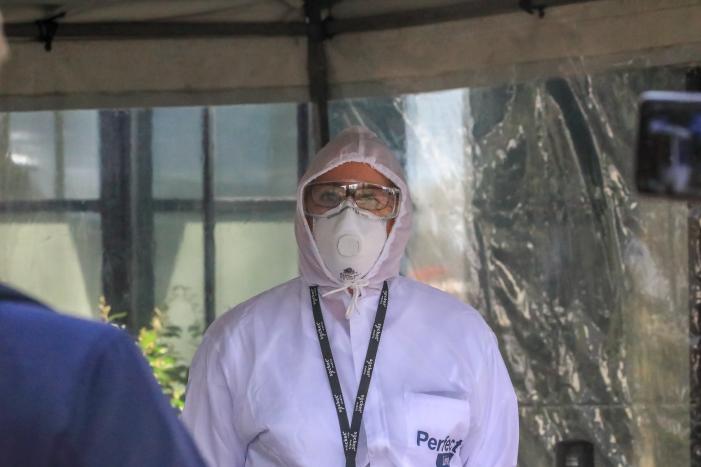 Covid-19 controlepunt geopend op bedrijventerrein Noordschil