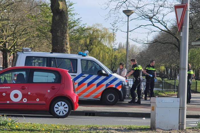 Fietsster aangereden door automobilist