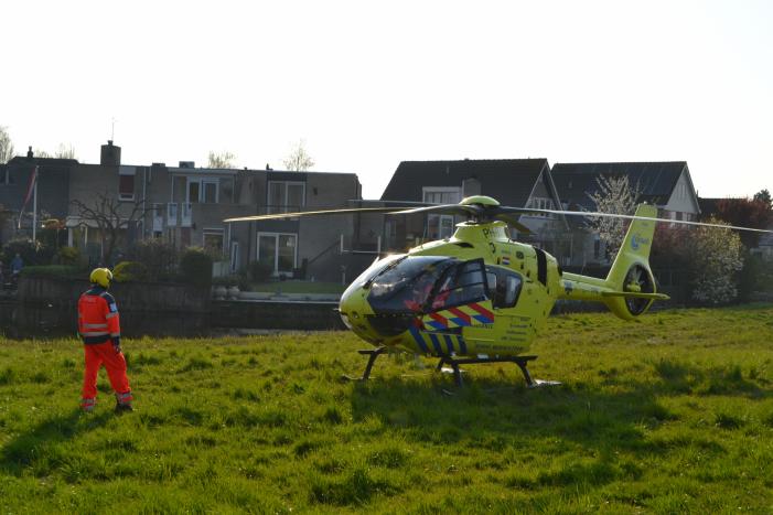 Traumahelikopter landt na ongeval in woning