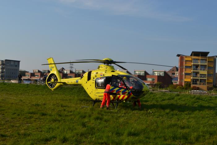 Traumahelikopter landt na ongeval in woning