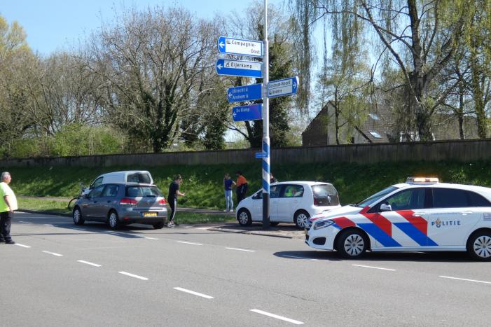 Fietser gewond bij aanrijding met auto