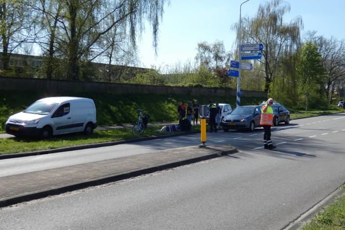 Fietser gewond bij aanrijding met auto