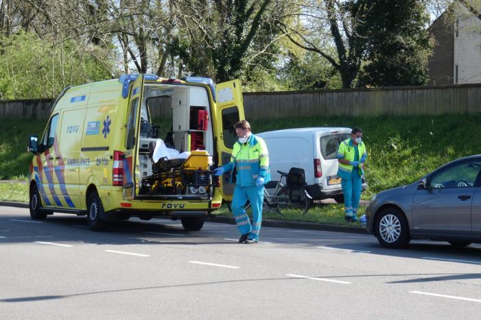 Fietser gewond bij aanrijding met auto