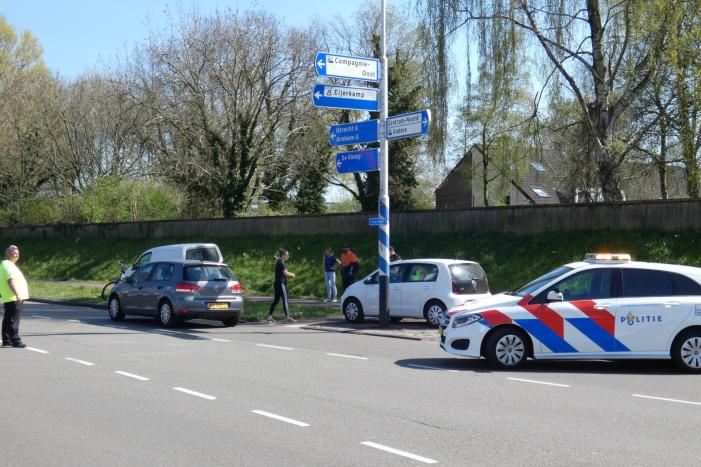 Fietser gewond bij aanrijding met auto