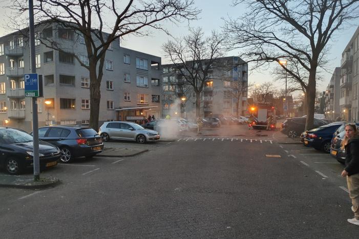 Forse rookontwikkeling bij ondergrondse containerbrand