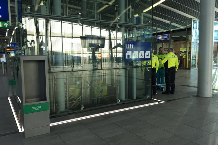Persoon overleden bij aanrijding trein Utrecht CS