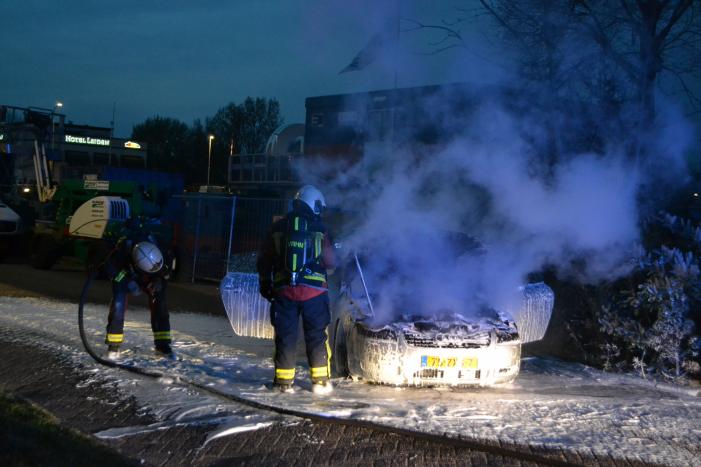 Autobrand mogelijk aangestoken