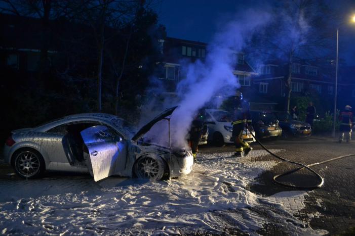 Autobrand mogelijk aangestoken
