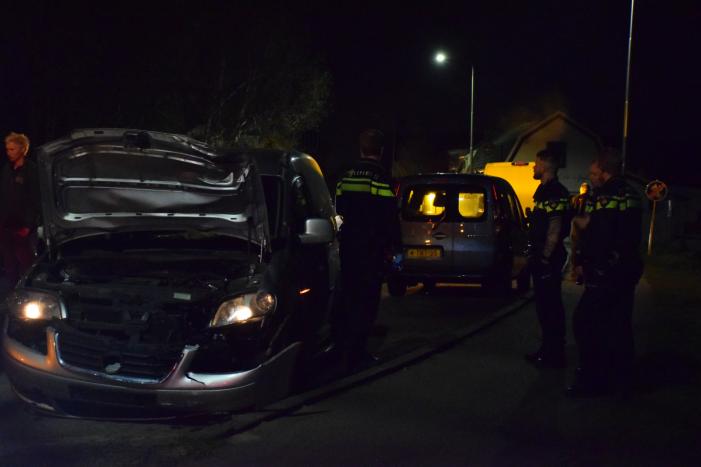 Automobilist aangehouden na botsing tegen lantarenpaal