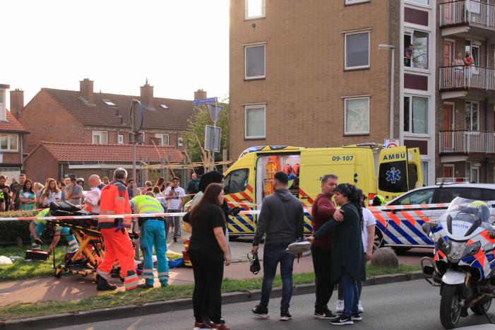 Scooterrijder ernstig gewond na val