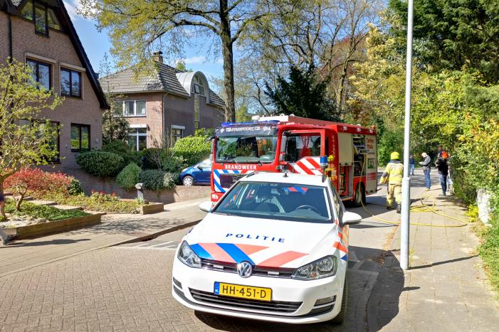 Containerbrand slaat over naar dak