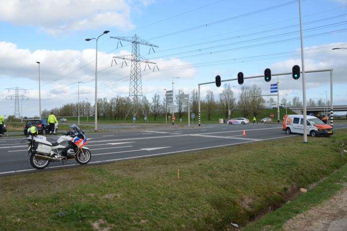 Flinke schade na ongeval op kruising