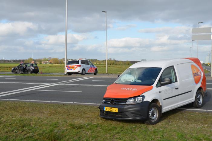 Flinke schade na ongeval op kruising