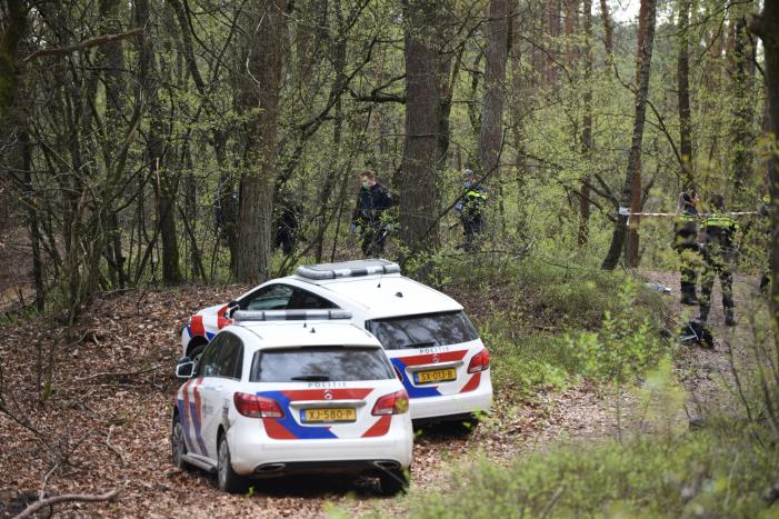 Overleden wielrenner aangetroffen