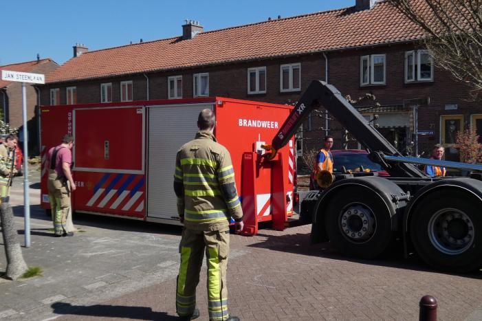 Kruipruimtes acht woningen volgelopen met water