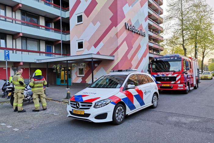 Foto-update: #Ede Lekkende scooter veroorzaakt stankoverlast Mariëndaal Ede.