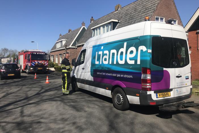 Gaslekkage in achtertuin van woning