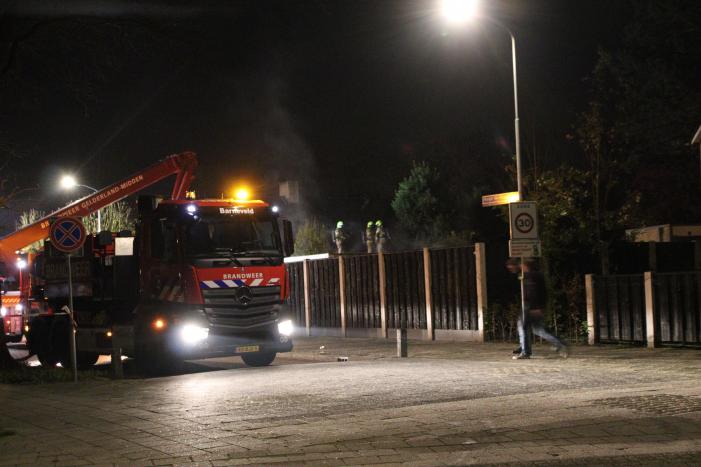 Veel rook bij brand in garageboxen