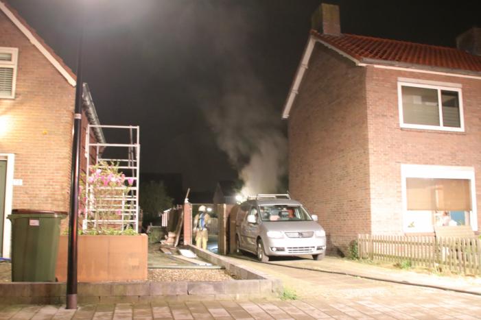 Bewoners merken brand in achtertuin niet op