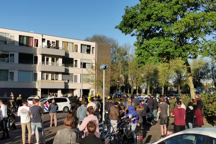 Politie grijpt in bij grote vechtpartij