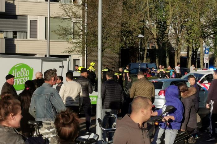 Politie grijpt in bij grote vechtpartij