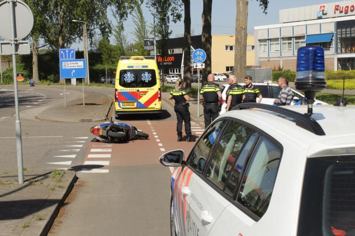 Scooterrijder gewond na ongeval