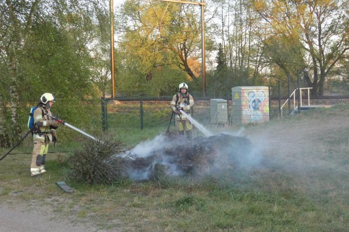 Buitenbrand langs het spoor