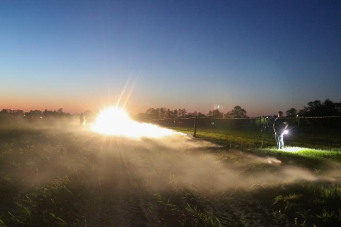 Stuk weiland vat vlam