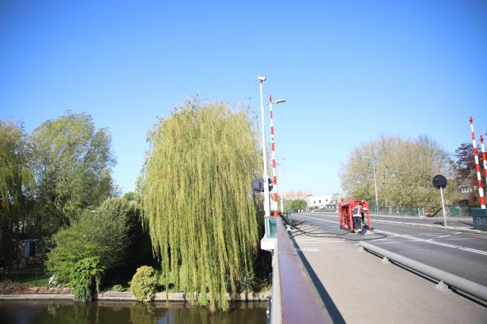 Grote brand in voormalige kerk en uitvaartcentrum