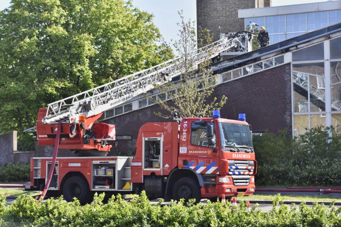Grote brand in voormalige kerk en uitvaartcentrum
