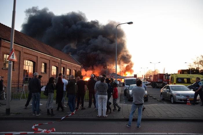 Grote brand bij Honda garage