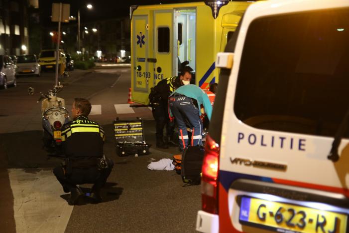 Brommerrijder zwaargewond na eenzijdig ongeval