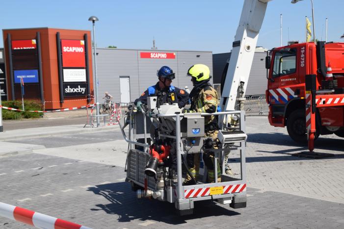 Uitgebreid onderzoek na brand bij Honda garage