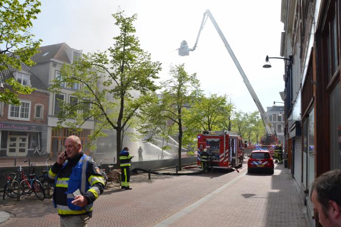 Grote brand bij Discus Muziek