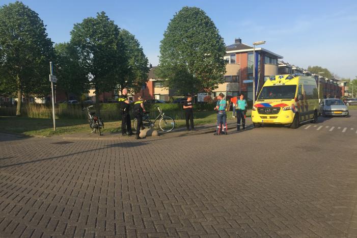 Fietser gewond na aanrijding met personenauto