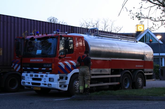 Meerdere brandweereenheden ingezet voor grote natuurbrand in Limburg