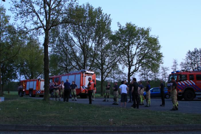 Meerdere brandweereenheden ingezet voor grote natuurbrand in Limburg