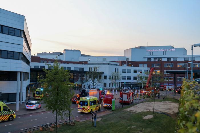 Eerbetoon aan zorgpersoneel in coronatijd