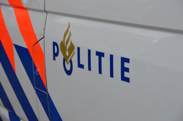 Snuivende man (28) dreigt politiebureau Oosterhout te slopen
