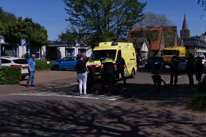 Fietsster gaat onderuit en raakt gewond