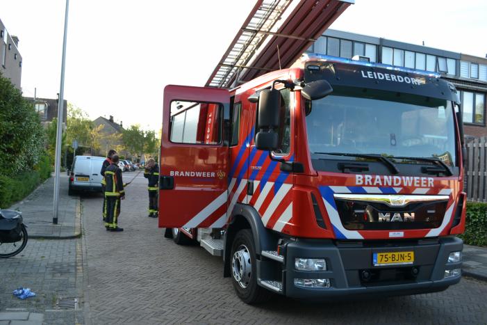 Brandweer vist sleutelbos uit ondergrondse container