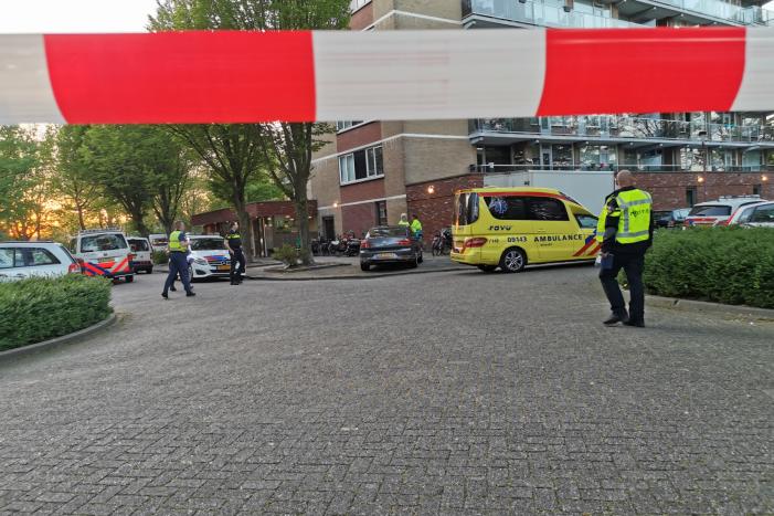 Persoon overleden na val van flatgebouw