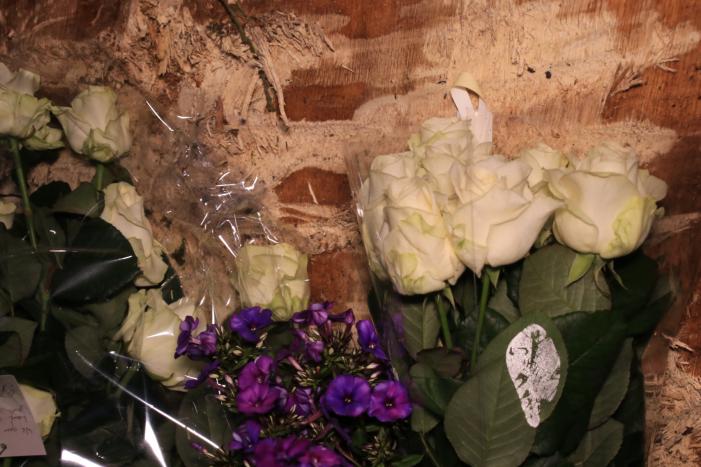 Bloemen op plaats fataal ongeval YMCA-manager