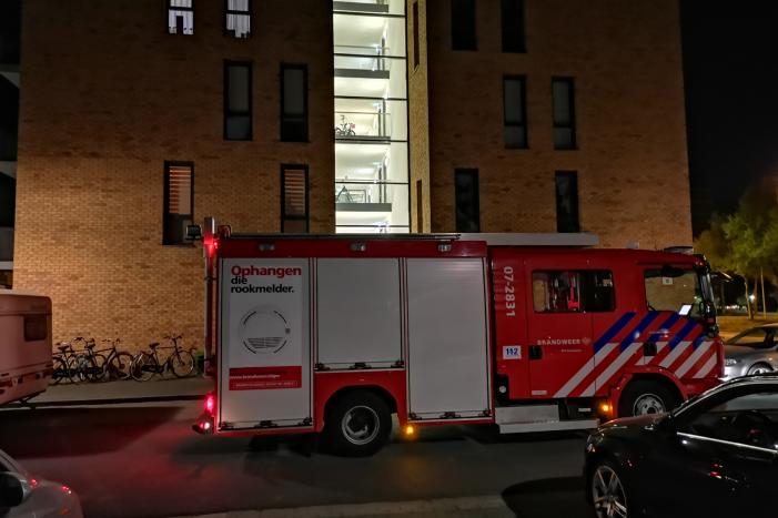 #Ede Gaslucht in appartementencomplex, brandweer verricht metingen Leeuwenhorst Ede.