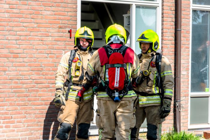Brandweer rukt uit voor keukenbrand in woning